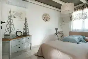 Exclusive Villa With Private Pool And Wellness Centre Only 3Km From The Sea, Марауза