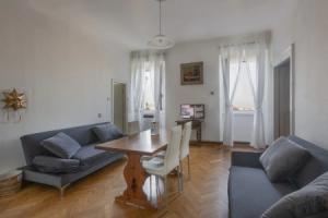 VISTA&CAPRICCIO, Триест