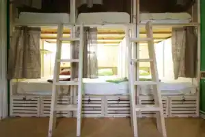 Капсульный отель «Велосипеды», Тбилиси