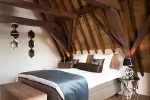 Boutique Hotel Steenhof Suites, Лейден
