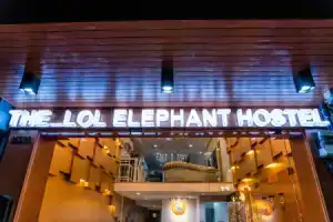The Lol Elephant Hostel, Бангкок