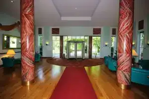 Parkhotel Klüschenberg, Плау-ам-Зе