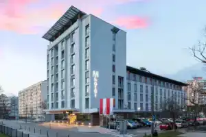 M Hotel, Любляна