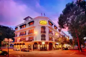 Отель «The Jesselton», Кота-Кинабалу