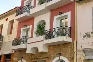 Hotel «Diana», Корони