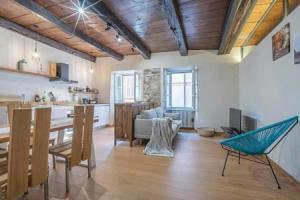 L Arco appartamento centro storico Orta SGiulio, Орта-Сан-Джулио