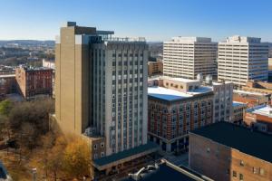 Embassy Suites by Hilton Knoxville Downtown, Ноксвилл