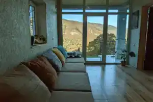 cottage გორა • Gora, Амбролаури