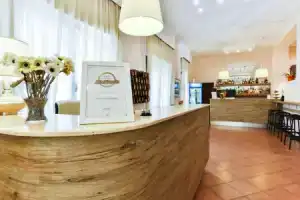 Hotel «Avana Mare», Римини