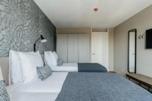 Harbor Breeze: Modern Stay, Гаага