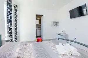 Guest House Nikolina, Дубровник