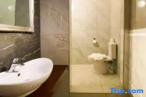 INNI - 4 bedrooms (sleeps 8 + 2 kids) Gharb village, Арб