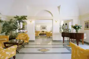 Hotel «Byron», Форте-дей-Марми