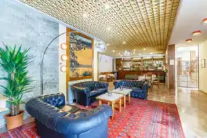 Hotel «Country Club», Капаннори