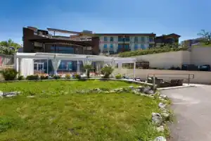 Blue Waves Resort, Малинска