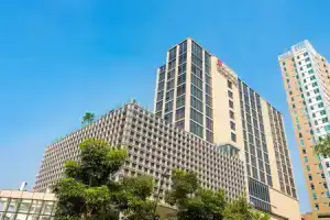 Отель «Hilton Garden Inn Jakarta Taman Palem», Джакарта