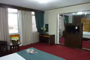 Çetinel Tesisleri Hotel, Адана