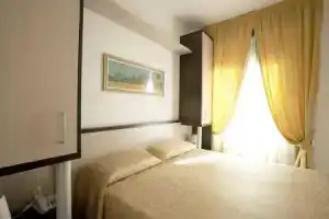 Hotel «Nuovo Metrò», Милан