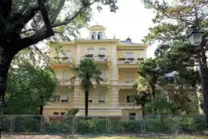 Hotel «Villa Westend», Мерано