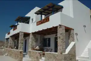 Studios Niovi, Ливадион