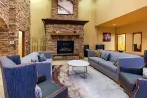 Отель «La Quinta by Wyndham Vancouver», Ванкувер
