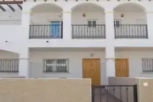 Lovely 2-bed House in Punta Prima, Orihuela Costa, Торревьеха