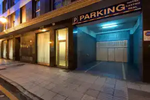 Hotel «Castro Real», Овьедо
