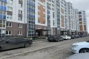 Апартаменты на улице Дмитрия Средина 9А, Йошкар-Ола