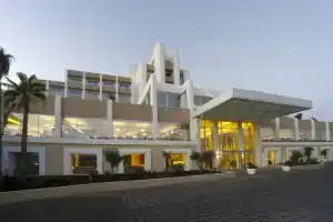 Salini Resort, Сент-Полс-Бэй