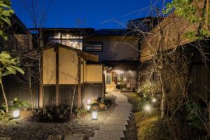 Отель «Nazuna Kyoto Gosho», Киото