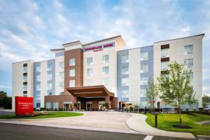 Отель «TownePlace Suites by Marriott Indianapolis Airport», Индианаполис