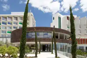 Higueron Hotel Malaga, Curio Collection by Hilton, Фуэнхирола