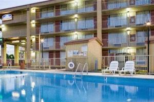 Howard Johnson Downtown Opryland, Нэшвилл