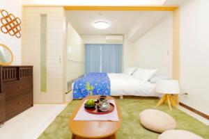 HG Cozy Hotel No.17 In front of Tsutenkaku, Осака