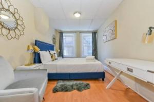 Prime 2br/1ba Apt in Heart of North End, Бостон