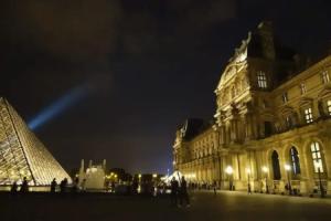 Historic Latin Quarter Loft for up to 4 Guests!, Париж