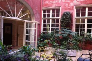 Отель «Hôtel de l'Amphithéâtre», Арль