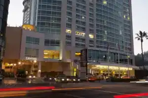 Loews Hollywood Hotel, Лос-Анджелес
