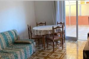 Restful Apartment in Scalea With Roofed Terrace, Скалея
