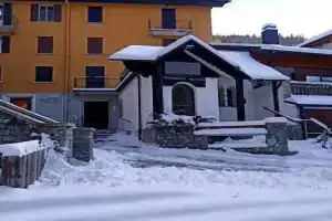 MadeBoutique, Мадезимо