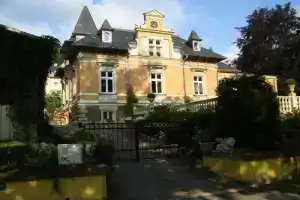 Haus "Beuth", Бад-Эльстер