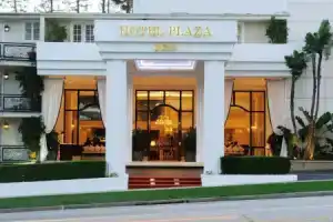 Beverly Hills Plaza Hotel & Spa, Лос-Анджелес