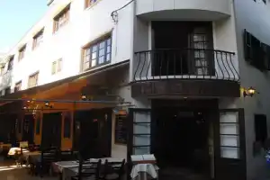Rimi Hotel, Никосия