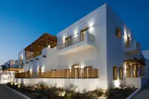 Отель «Arco Solium Suites», Адамас