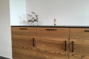 Apartment Wiesenhof - NATUR & WEITBLICK über Innsbruck - Ladestation für Elektroautos, Инсбрук