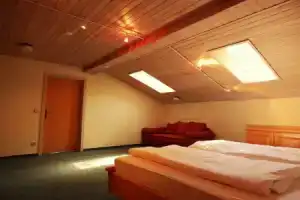 Hotel «Königsseer Hof», Шенау-ам-Кёнигзее