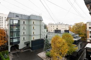 GM Серпов пер.,3-5, Москва