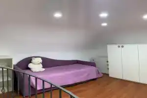 Annygiò House - De Vivo Realty, Мета