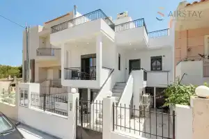 Cheli apartments by Airstay, Артемида