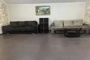 Гостиница у Арама, Шахты